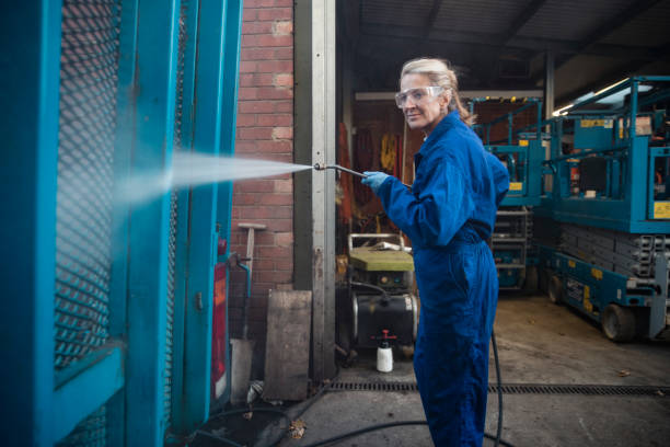 Best Dumpster Area Cleaning  in Selah, WA